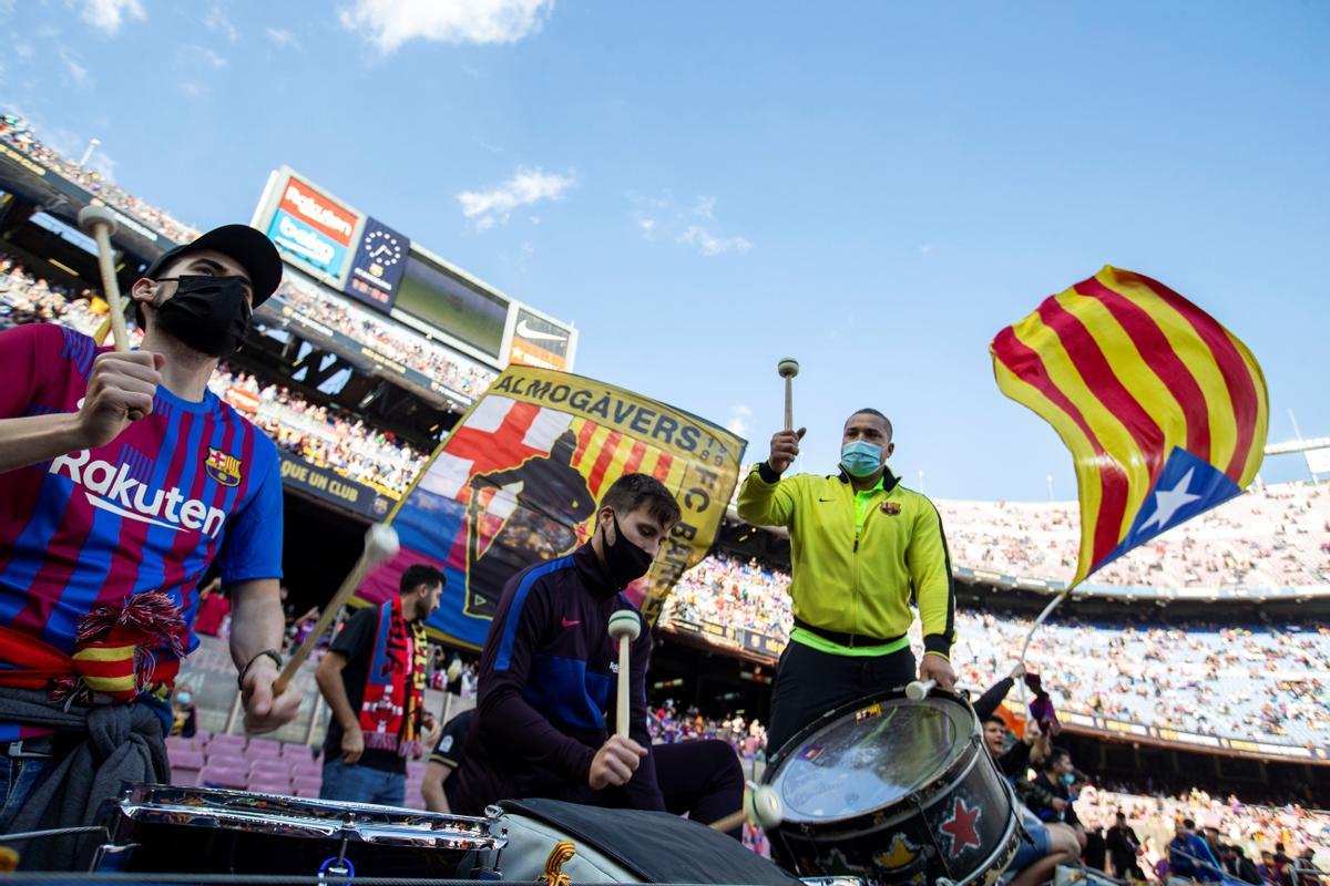 La afición vuelve al Camp Nou para vivir un Barça - Real Madrid.