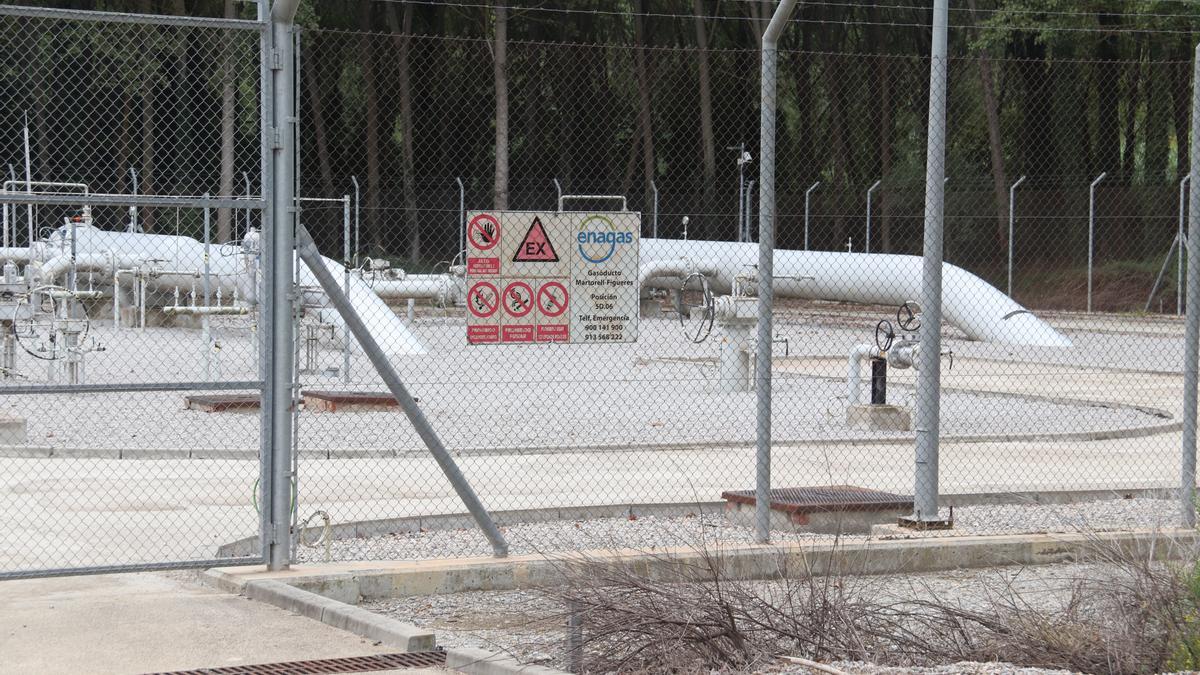 Dues tuberies en l&#039;últim tram del MidCat a Hostalric