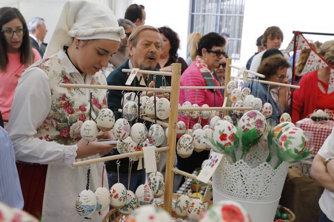 En imágenes: la fiesta de Güevos Pintos toma Pola de Siero