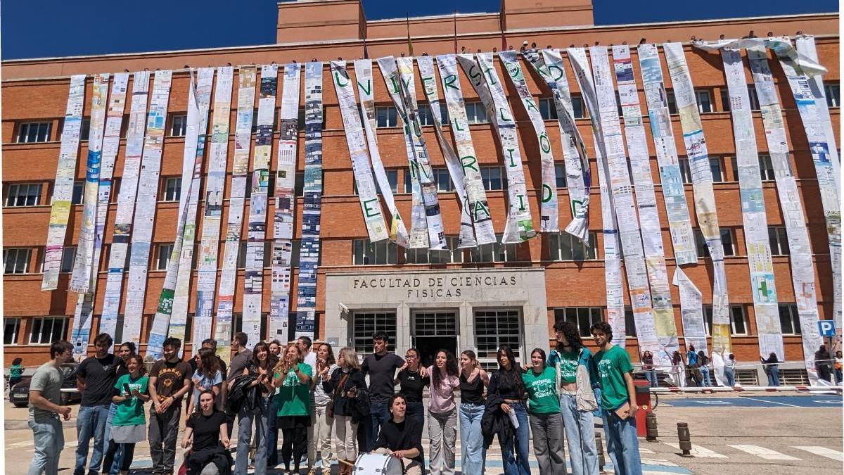Protesta en la Universidad Complutense de Madrid para pedir más financiación.