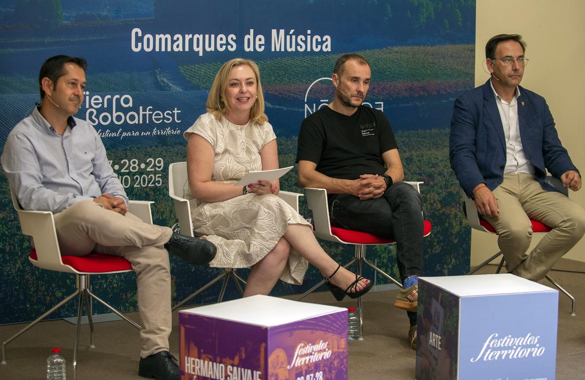 Presentación de las edificiones del año pasado de Nómade y Tierra Bobal Fest en la Diputació de València.