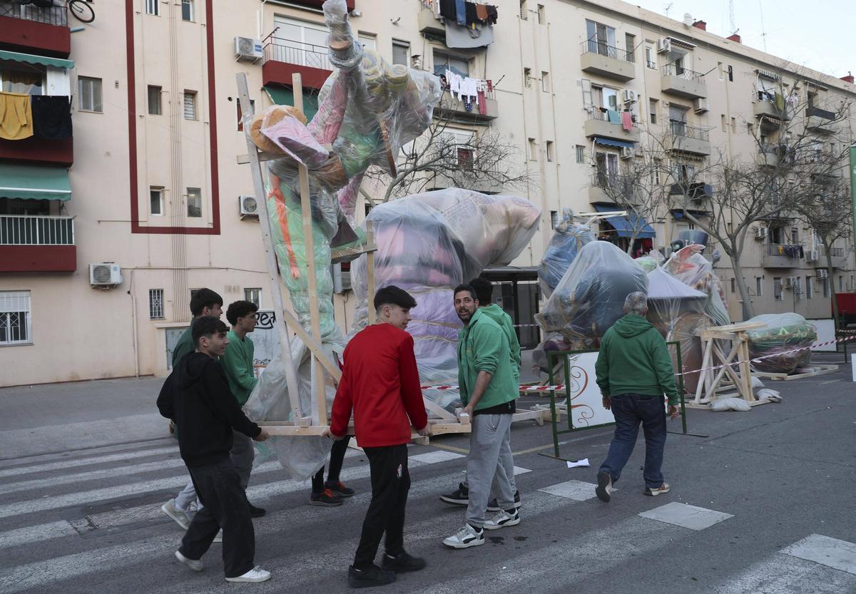 Los ninots ya toman las calles.