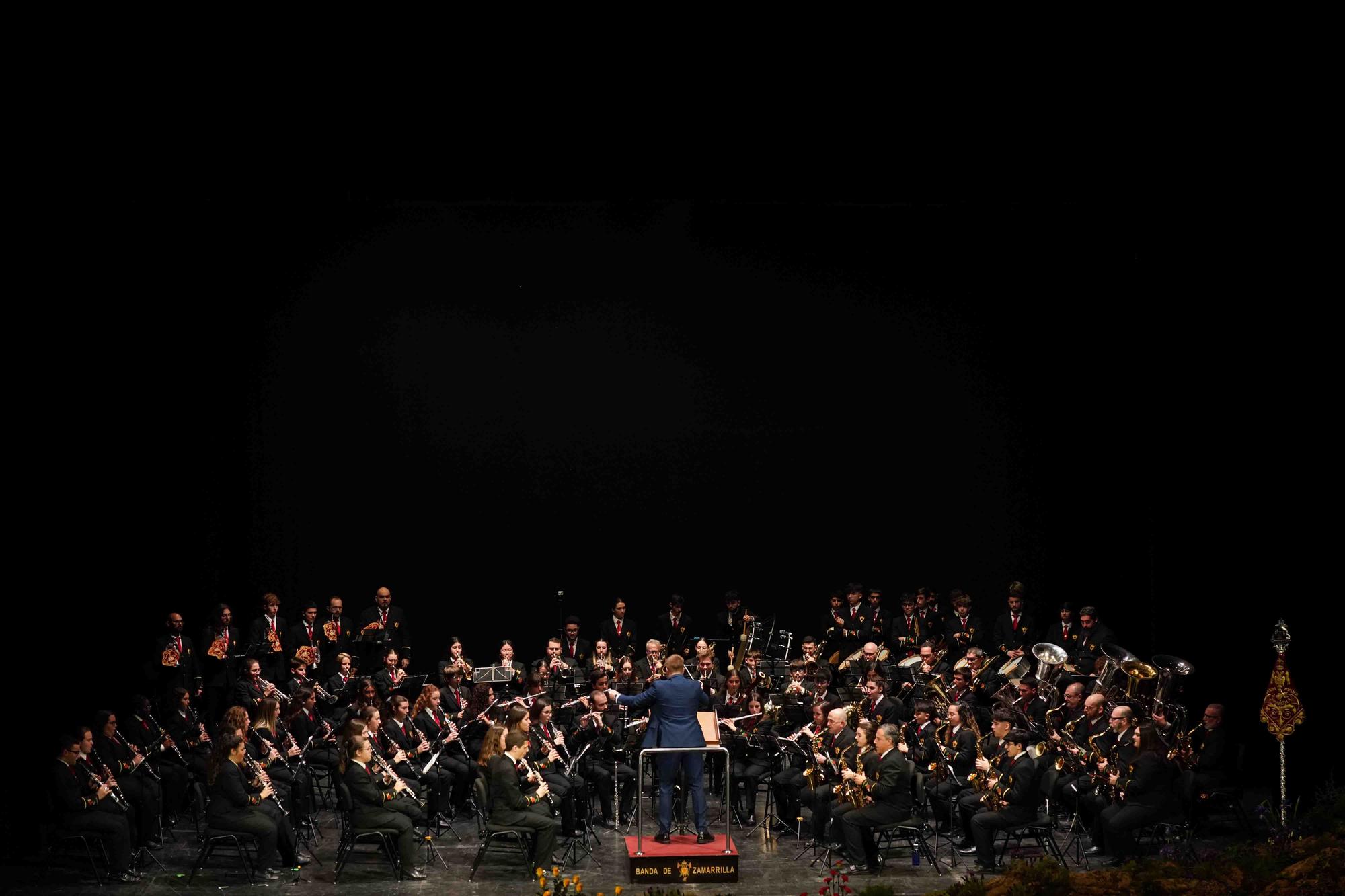 Imagen del pregón de Semana Santa a cargo de Augusto Pansard, en el Teatro Cervantes.