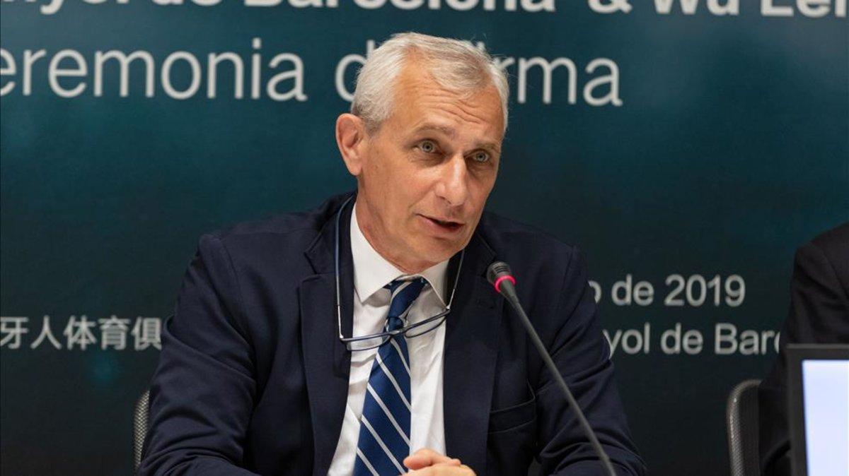 El vicepresidente del Espanyol dio una cifra aproximada para el mercado invernal.