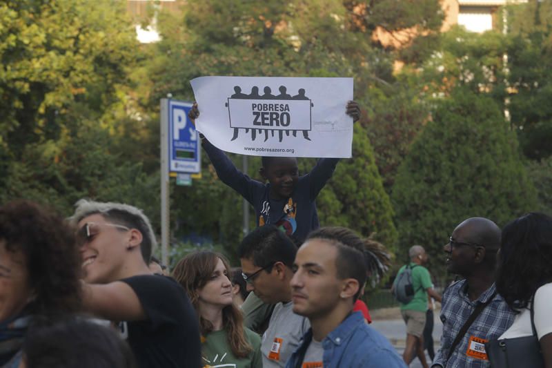 Manifestación de Pobresa Zero en València