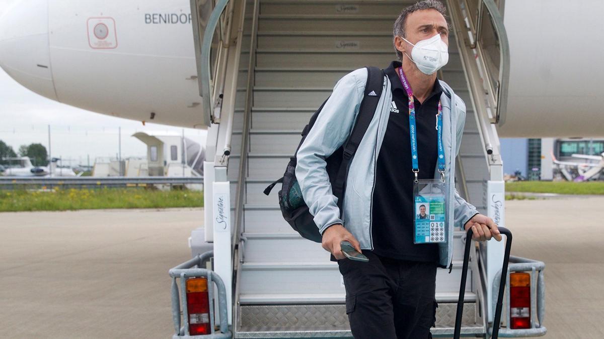 Luis Enrique, a su llegada a Londres.