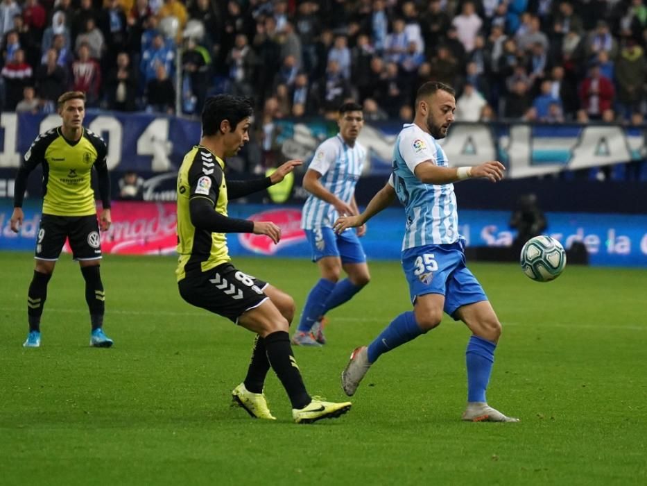 Partido del Málaga CF y el Tenerife en La Rosaleda.