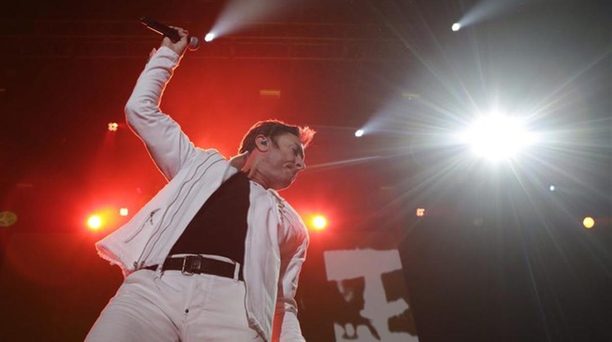 Simon Le Bon, durant el concert de Duran Duran al Sónar. Simon Le Bon, durant el concert de Duran Duran al Sónar.