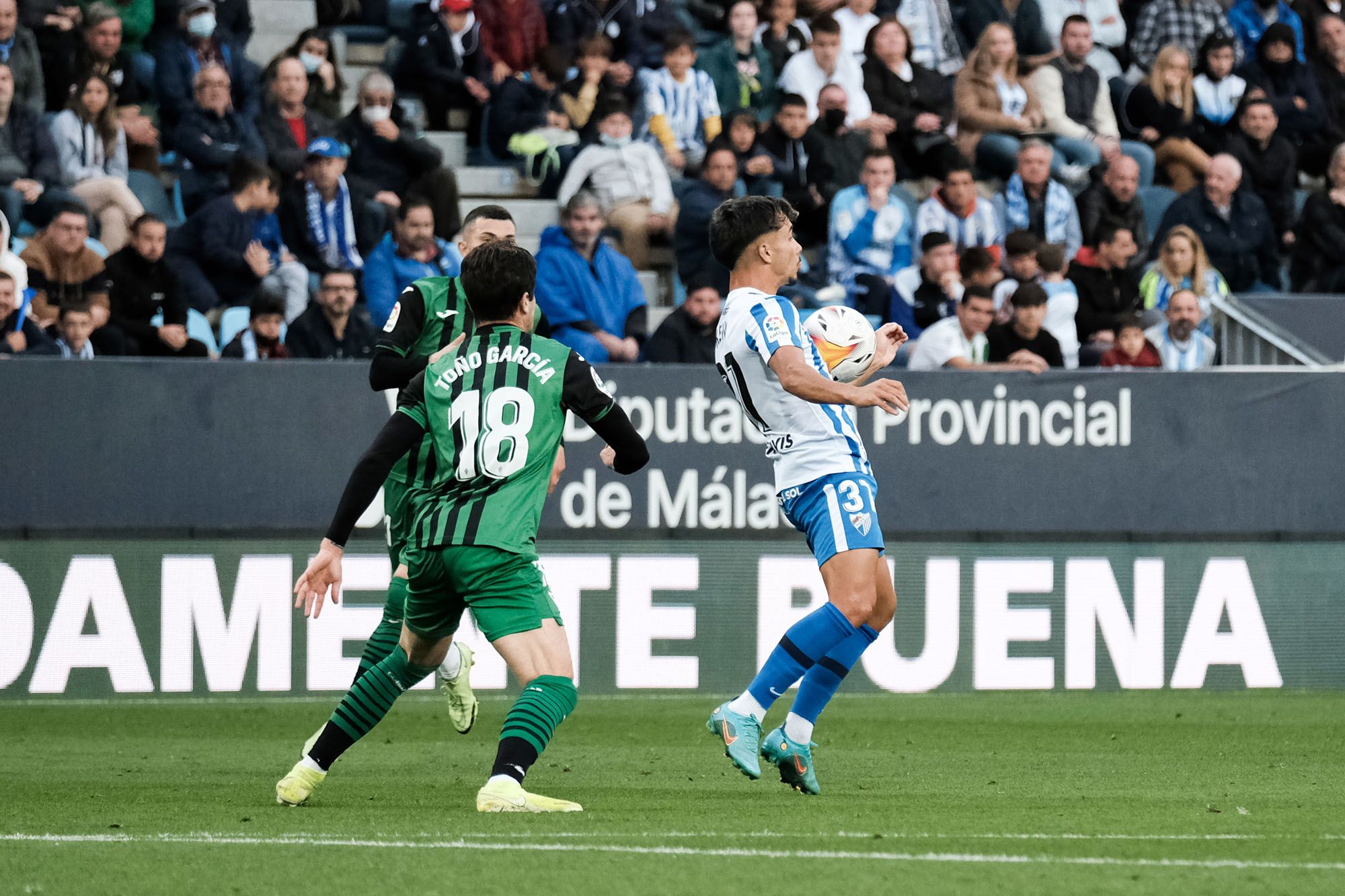 Las imágenes del Málaga CF - SD Éibar en La Rosaleda