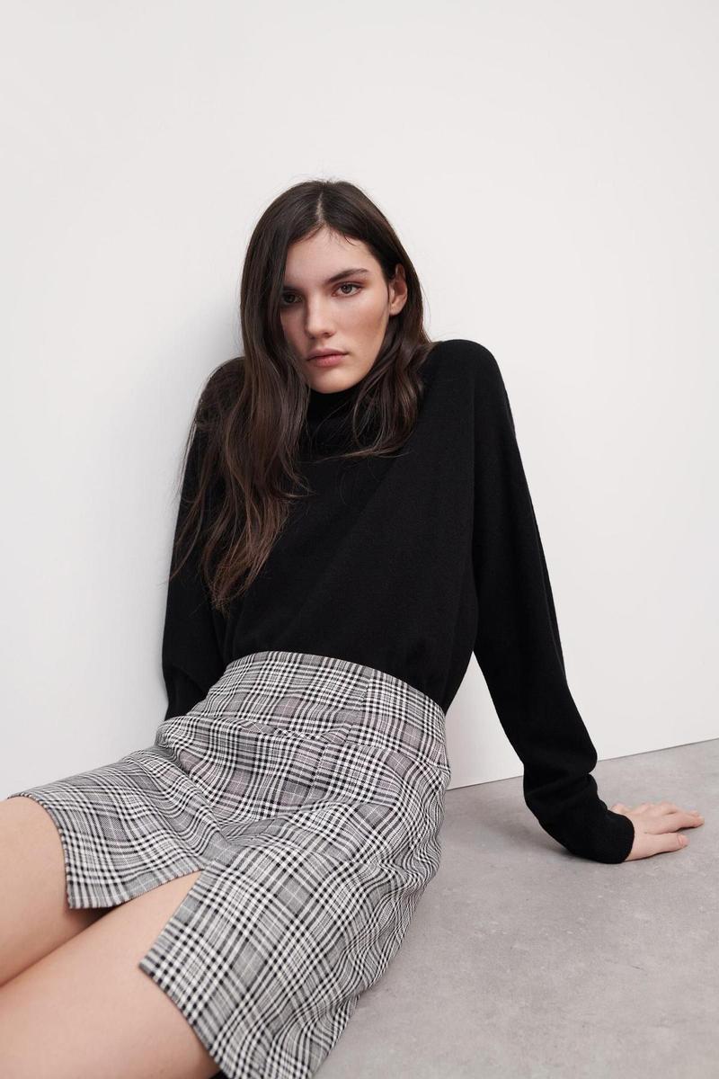 Minifalda de cuadros de Zara