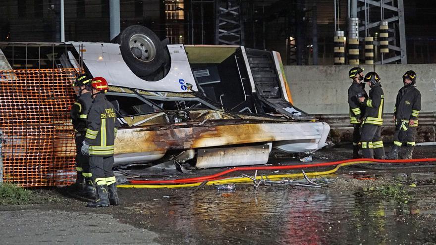 Investigan las causas del accidente que causó 21 muertos y con 2 heridos españoles en Italia