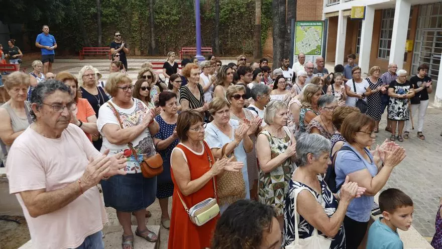 Minuto de silencio por la tragedia en Benifairó de les Valls