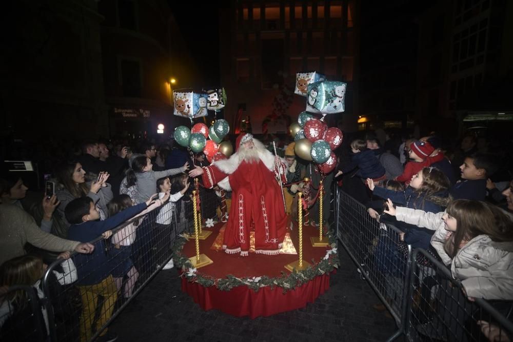 Así ha llegado Papa Noel a Murcia