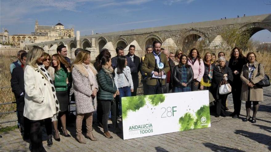 Molina afirma que &quot;la alternativa al PSOE y a Cs en el Gobierno de Andalucía es el PP&quot;