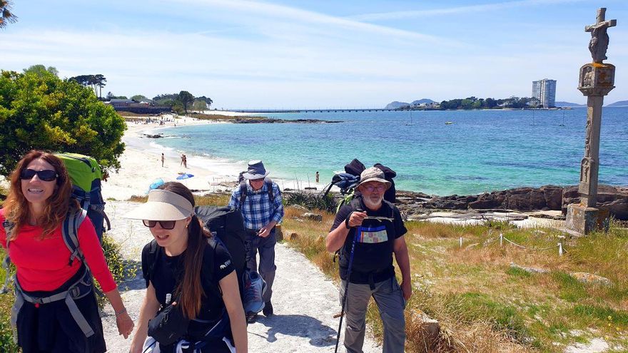 Un tiktoker andaluz relata su travesía haciendo el Camino Portugués de la Costa: «Vigo no es tan fea como dicen»