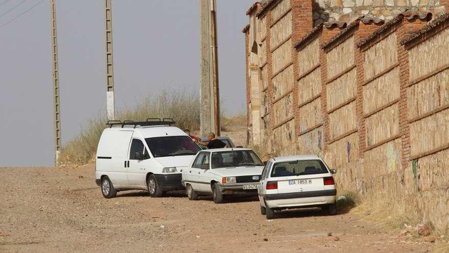 Camino del Torrao, en la continuación de Antón de Centenera, donde se instalará el mercadillo.