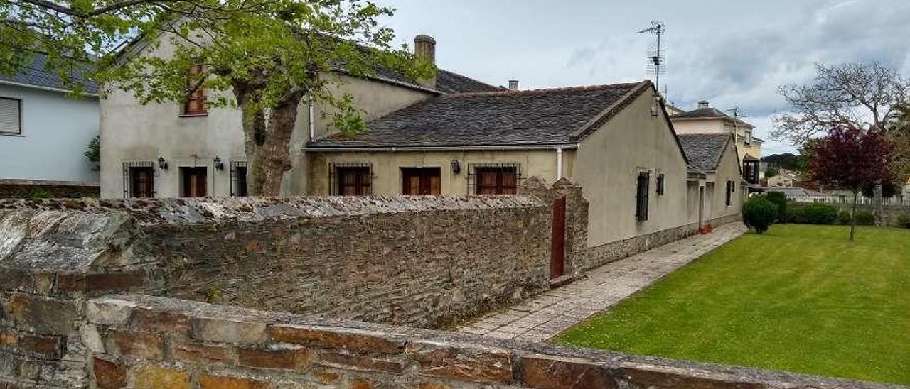 La casa donde reside durante sus visitas a Figueras Ortega Smith-Molina.