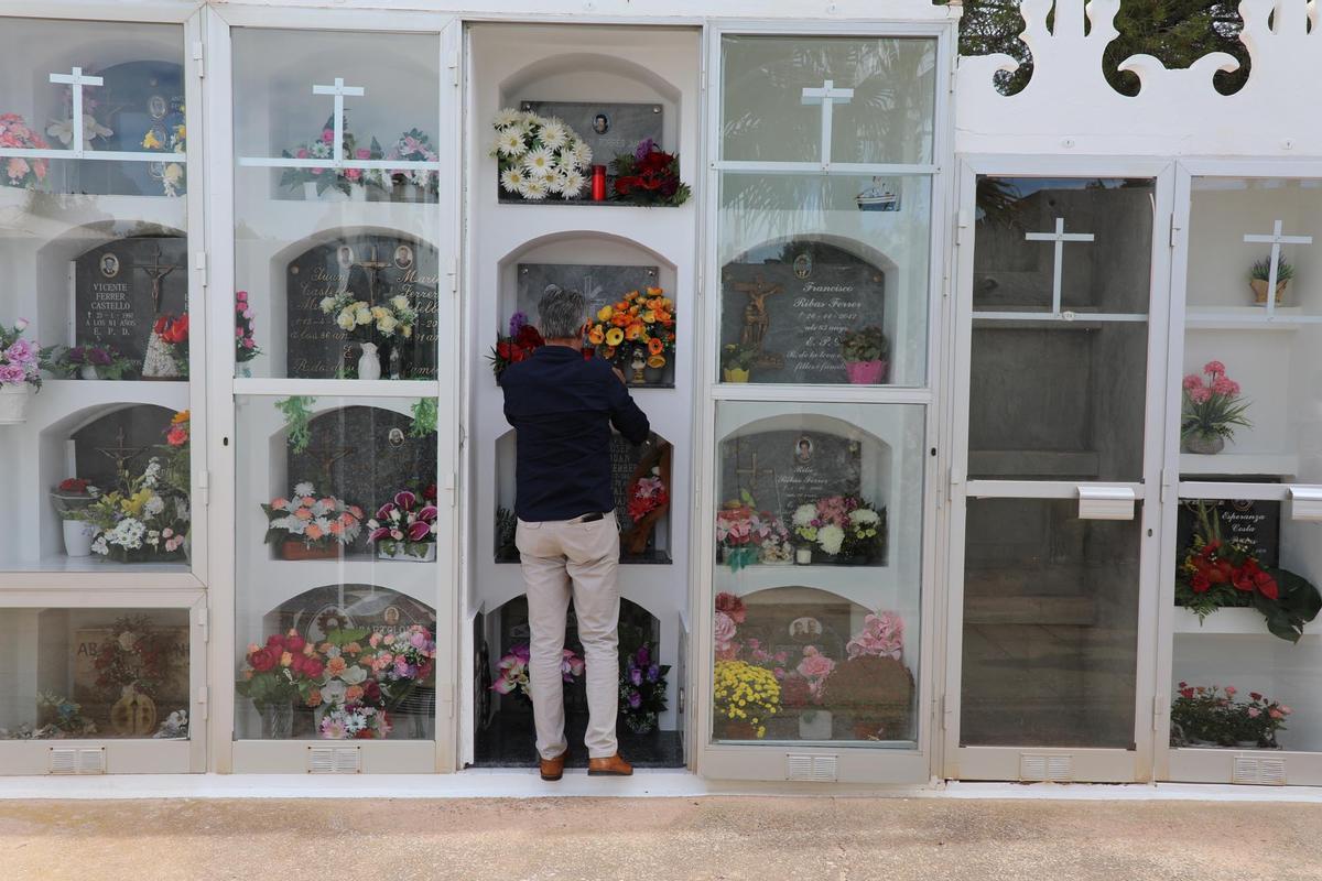 Día familiar para la memoria familiar en Formentera por Tots Sants