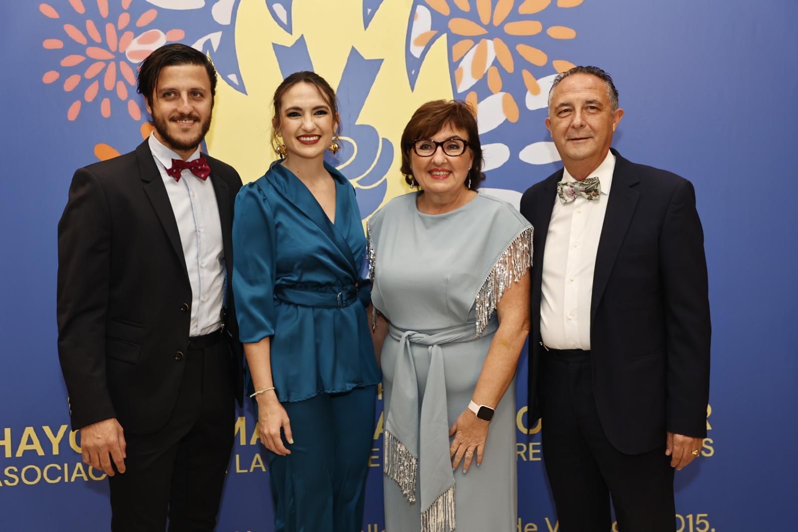 Esplendor de las Fallas en la Cena de Cortes 2023