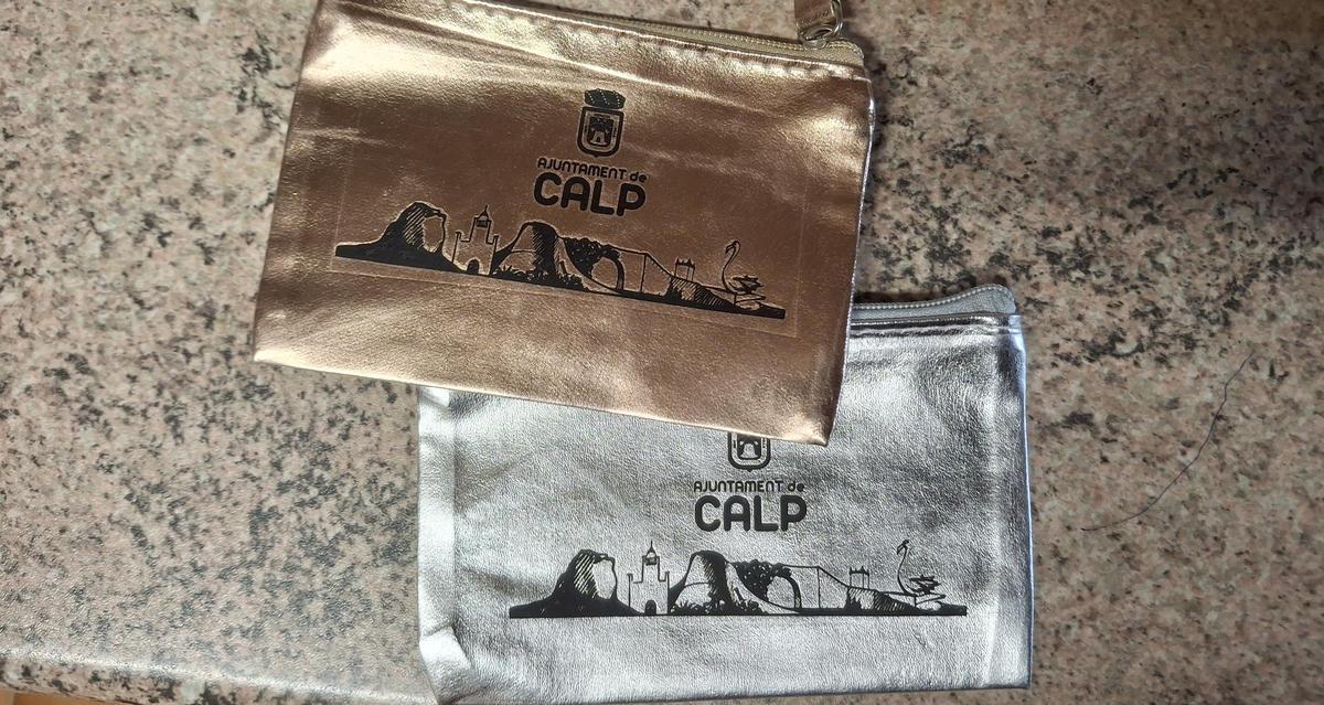 Monederos brilibrilli: en planta y oro