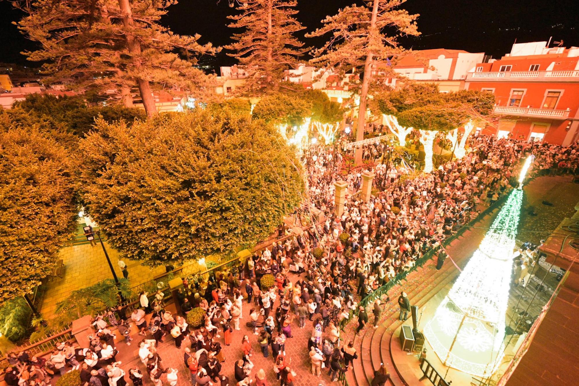 Gáldar brilla en su encendido navideño