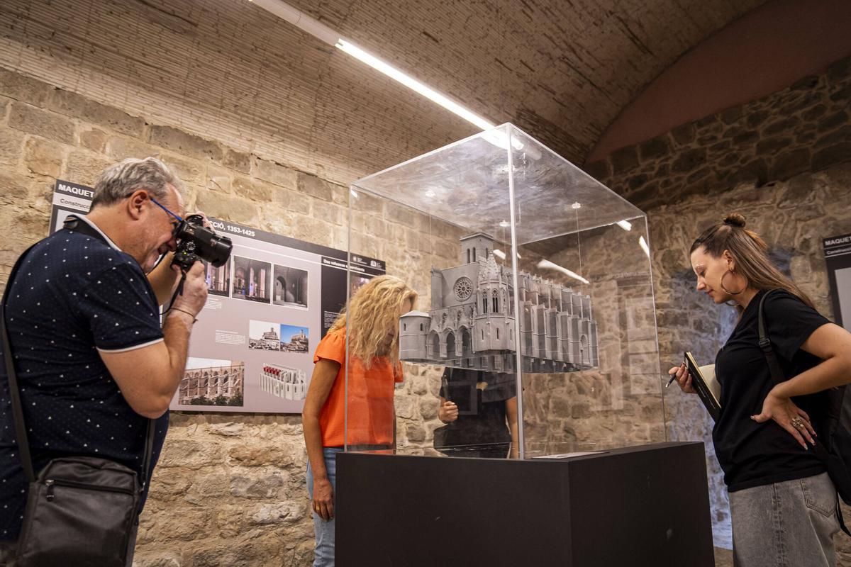 La Seu de Manresa, parada turística aquest agost