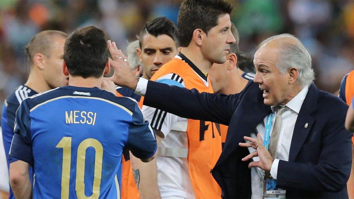 Sabella, junto a Messi durante el Mundial de Brasil