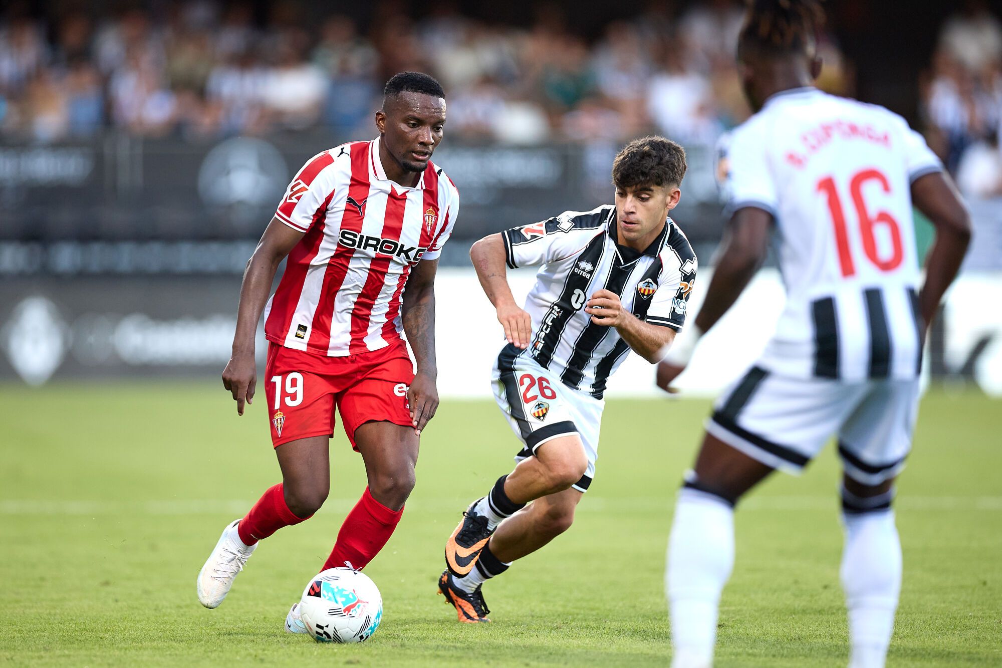 Fútbol. Partido correspondiente a la jornada 8 de Segunda División temporada 2025-2026 entre el CD Castellón y el Sport. Gijón. Nou Estadi Castalia