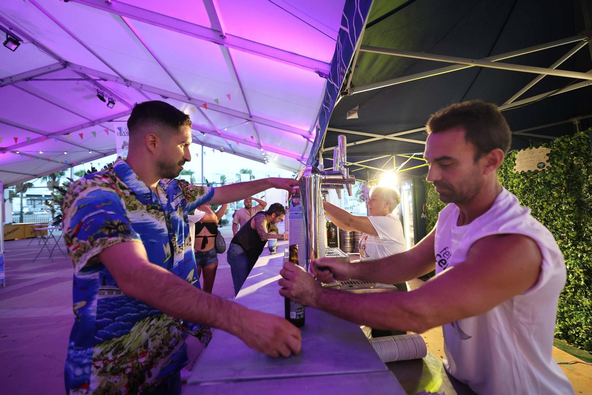 Mira todas las fotos de la Feria de la Cerveza en Ibiza