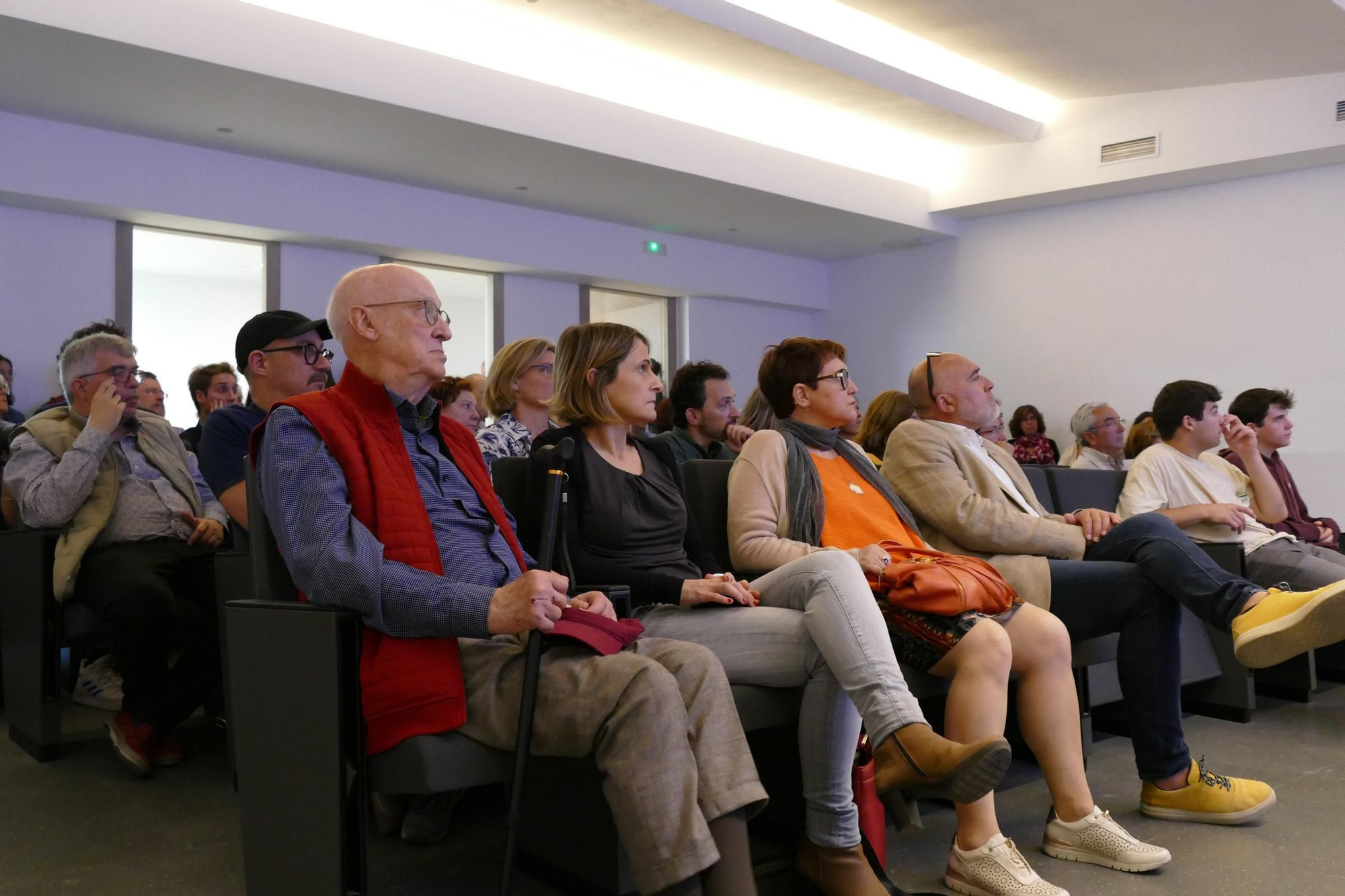 Dues exposicions, un programa de ràdio i el dia de la dansa animen el matí del dissabte de Santa Creu