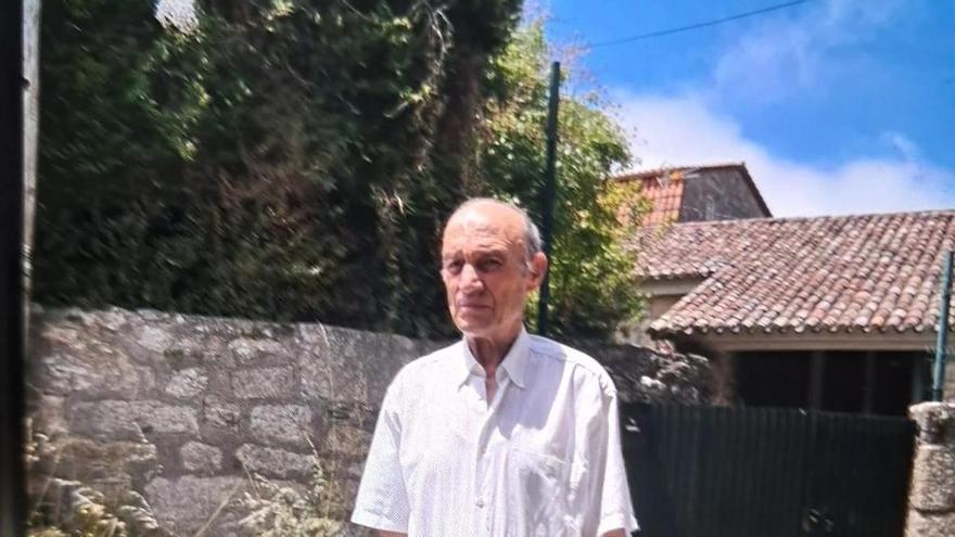 Dispositivo de la Guardia Civil para intentar localizar a Jaime, un vecino de O Hío desaparecido