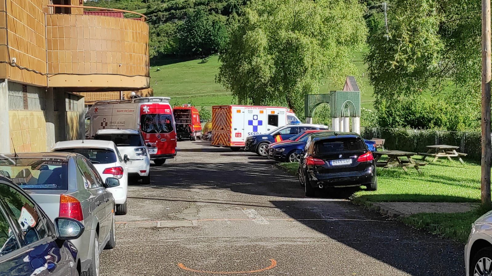 Fallece el conserje del IES Monte Naranco aplastado por el ascensor del centro