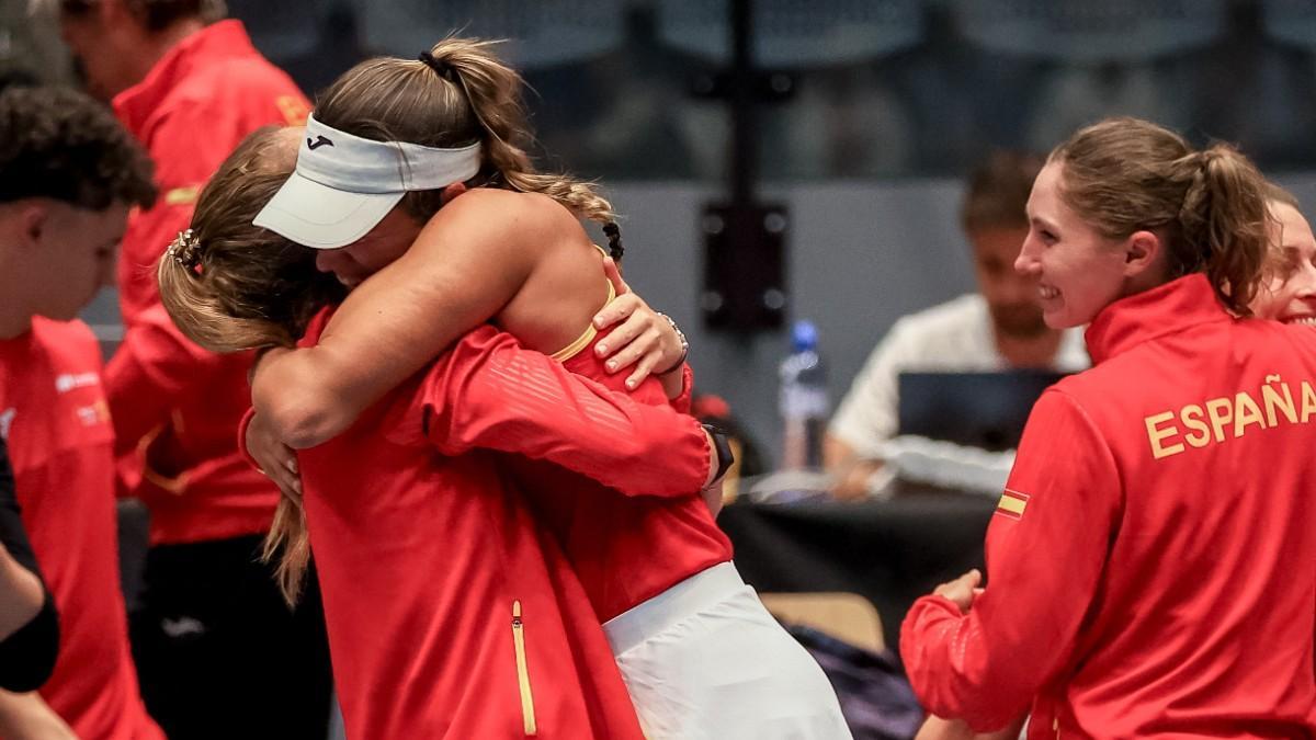 Las jugadoras españolas celebran una victoria