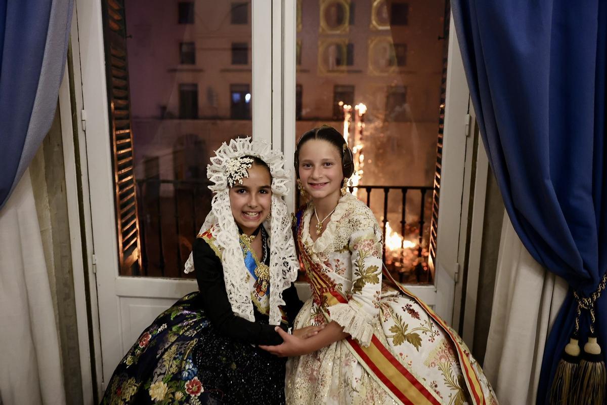Carmen y Marta se despiden de Alicante con la ceremonia del fuego