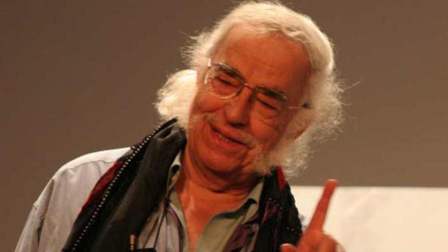 García Calvo, en un acto en el Aula CAM de Alicante en 2005.