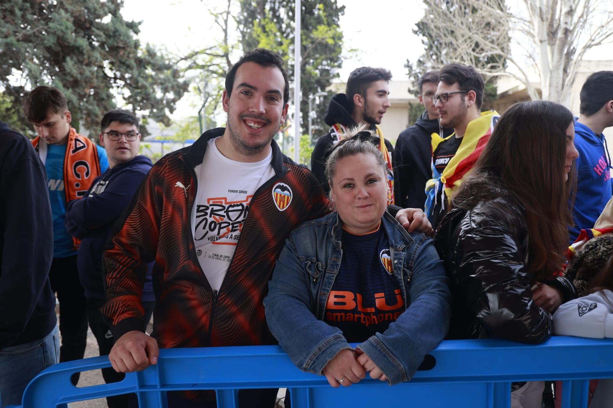 Comienza la peregrinación de los valencianistas a La Cartuja