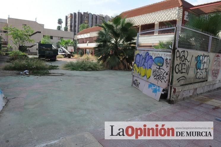 Desalojo y limpieza de la guardería de La Fama