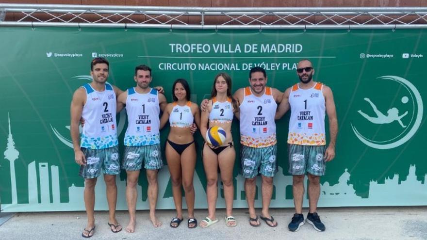 Las parejas extremeñas acaban contentas el Circuito Nacional de voley playa