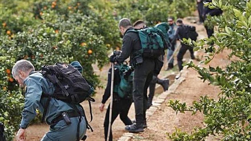 Militares durante uno de los rastreos para encontrar a Marta Calvo.