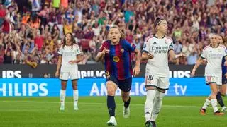 Claudia Pina firma un 'póker' y entra en la historia de los clásicos
