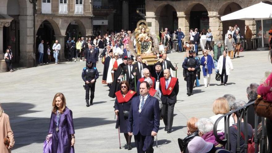 El obispo Leonardo Lemos, instantes antes del tradicional “desplante”. |   // F. CASANOVA