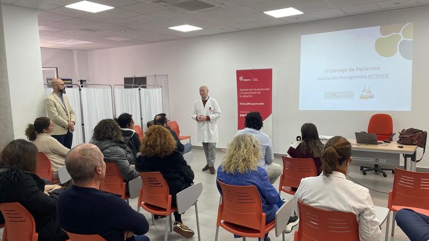 Los usuarios comparten sus experiencias y opiniones en el V Consejo de Pacientes de Ribera Hospital de Molina