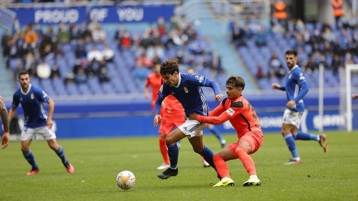 El partido del Oviedo, en imágenes