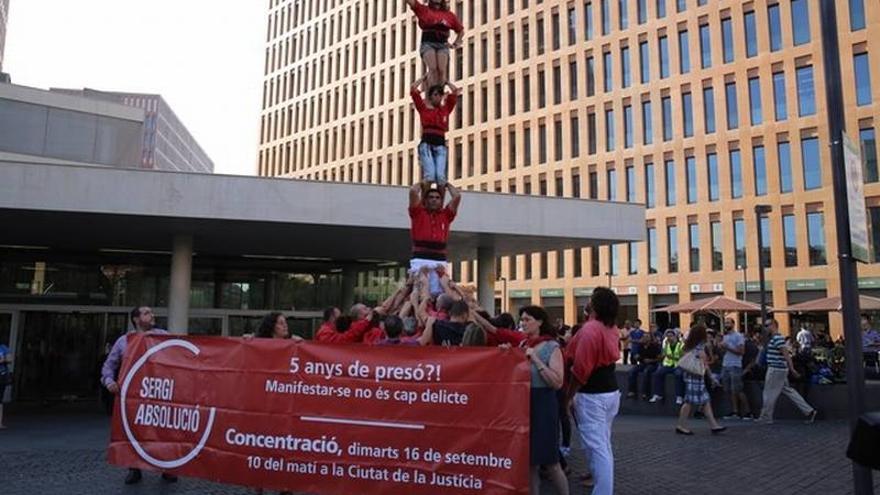 Absuelto el &#039;casteller&#039; que se enfrentaba a cinco años por altercados en Can Vies