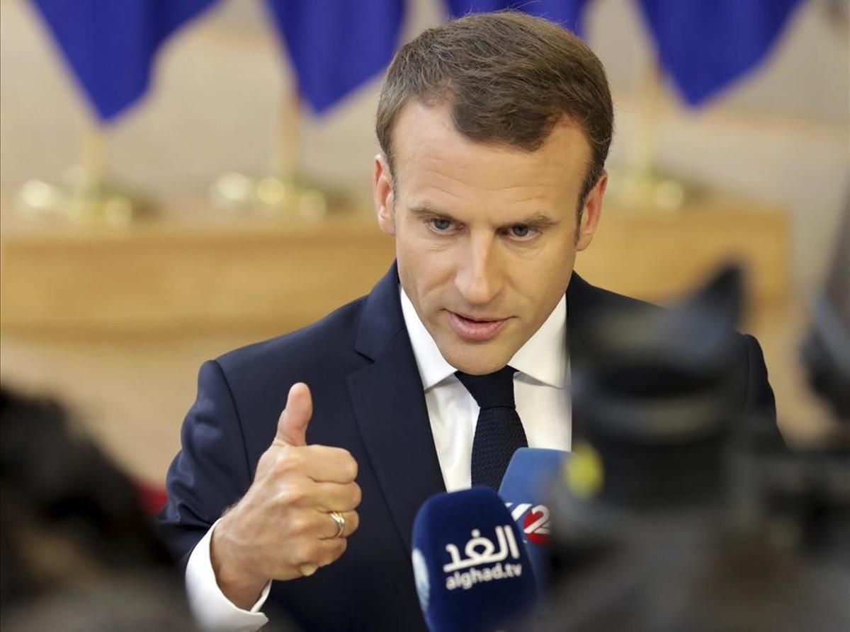 zentauroepp44051292 french president emmanuel macron speaks with the media as he180629123733