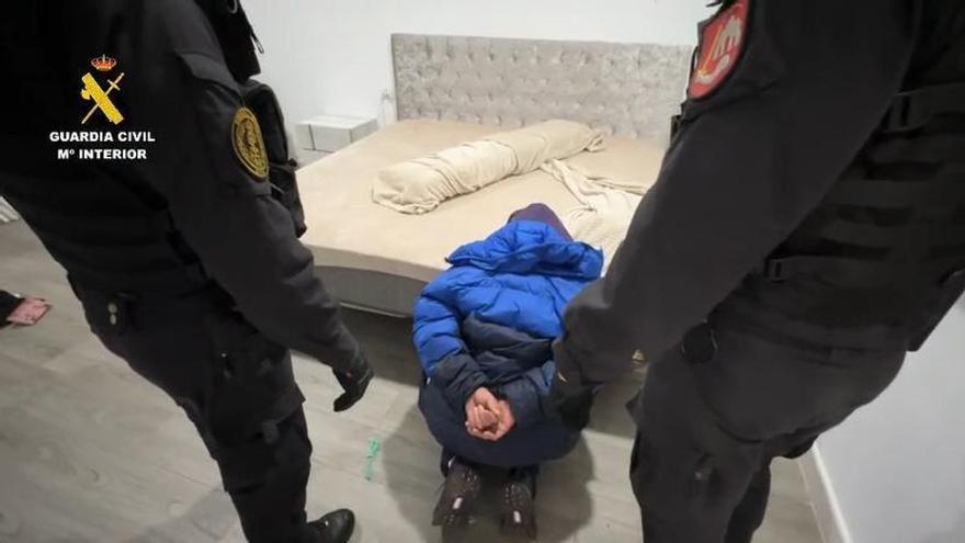 Vídeo | Operación en las Tres Mil Viviendas contra una banda de ladrones