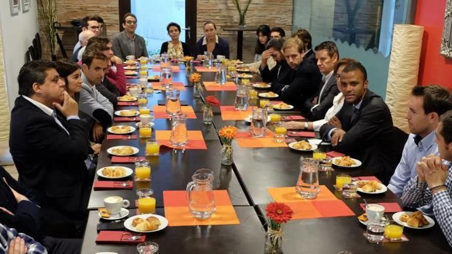 Molango participa en el desayuno Café Legal del Colegio de Abogados de Baleares