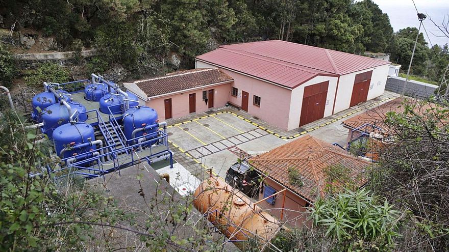 The excess of fluoride affects again the tap water of half of La Guancha