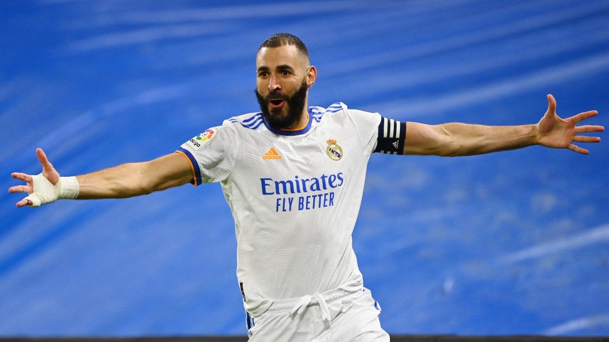 Benzema celebra uno de sus goles ante el Mallorca.