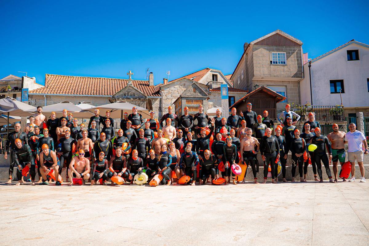 FOTOS Y VIDEO Praza da Chousa de Combarro. Volta a Nado Illa de Tambo. ganadores ordenados, masculino 1k, fem 1k, masc 6k, fem 6k, los dos juntos 6k, masc 4k, fem 4k